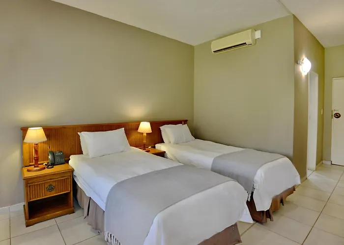 Pilanesberg Hotel
